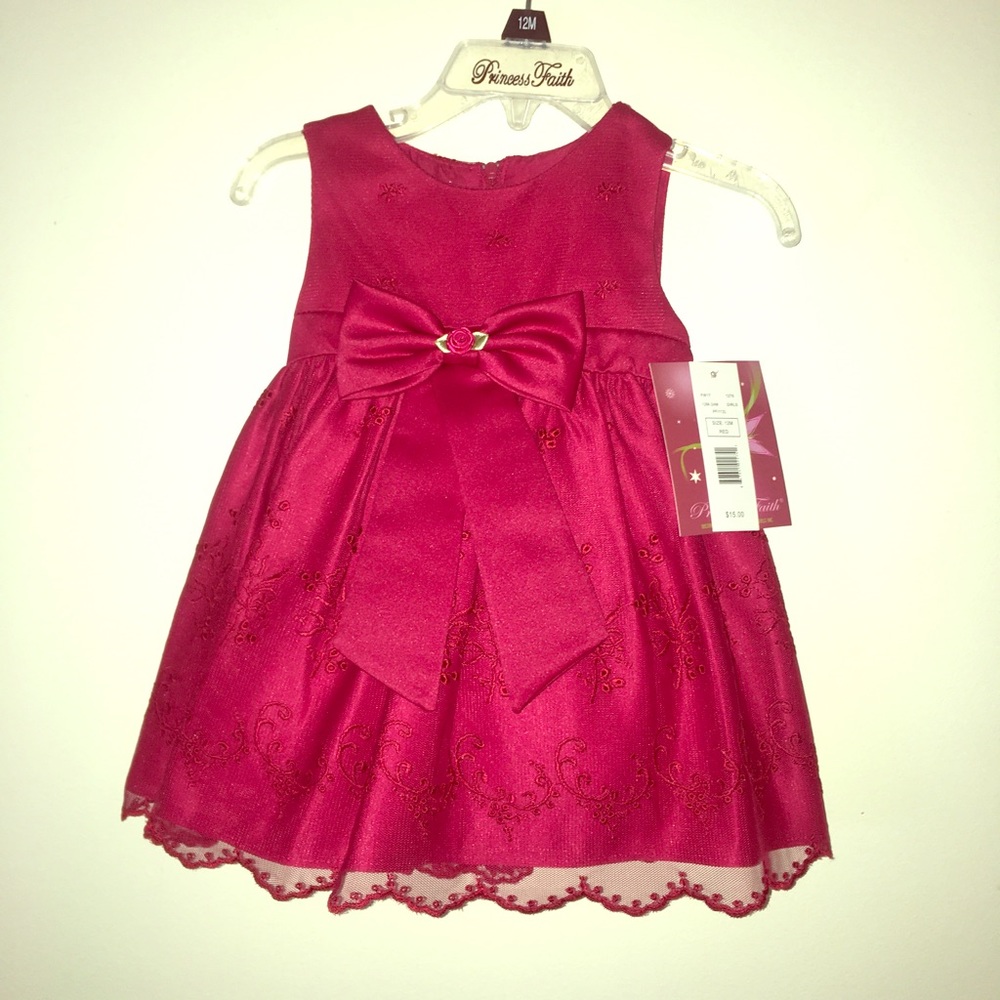 🎄NWT🎄12M Red Holiday Dress